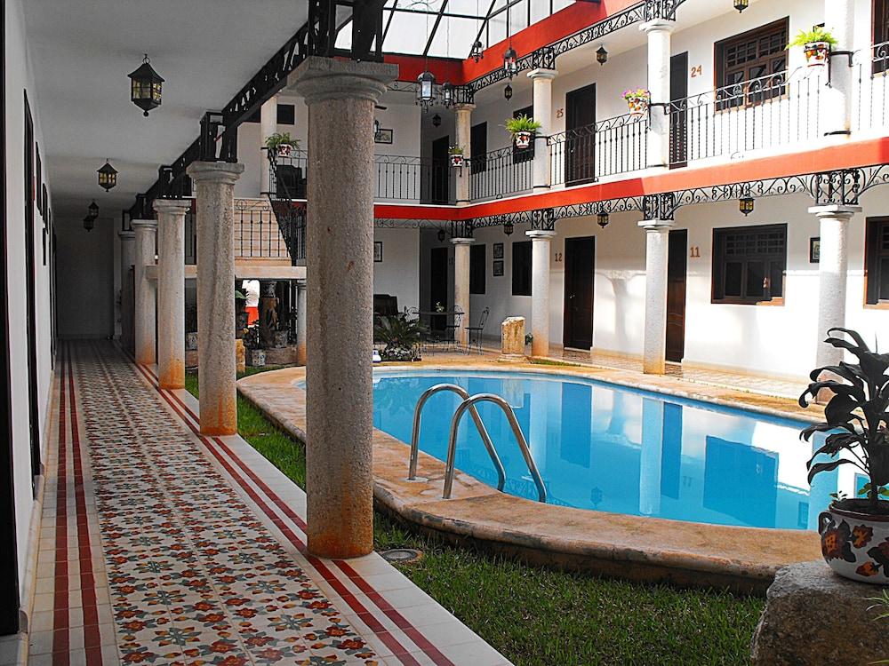 ואיאדוליד La Aurora Hotel Colonial מראה חיצוני תמונה