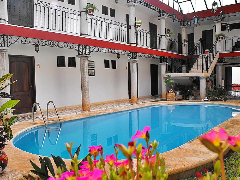ואיאדוליד La Aurora Hotel Colonial מראה חיצוני תמונה