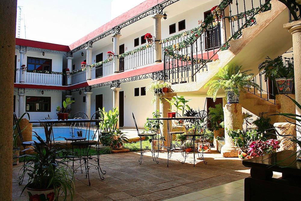 ואיאדוליד La Aurora Hotel Colonial מראה חיצוני תמונה