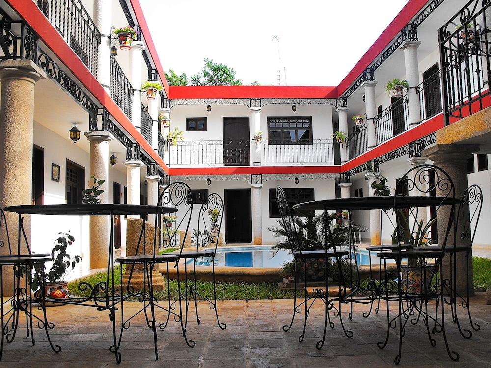 ואיאדוליד La Aurora Hotel Colonial מראה חיצוני תמונה