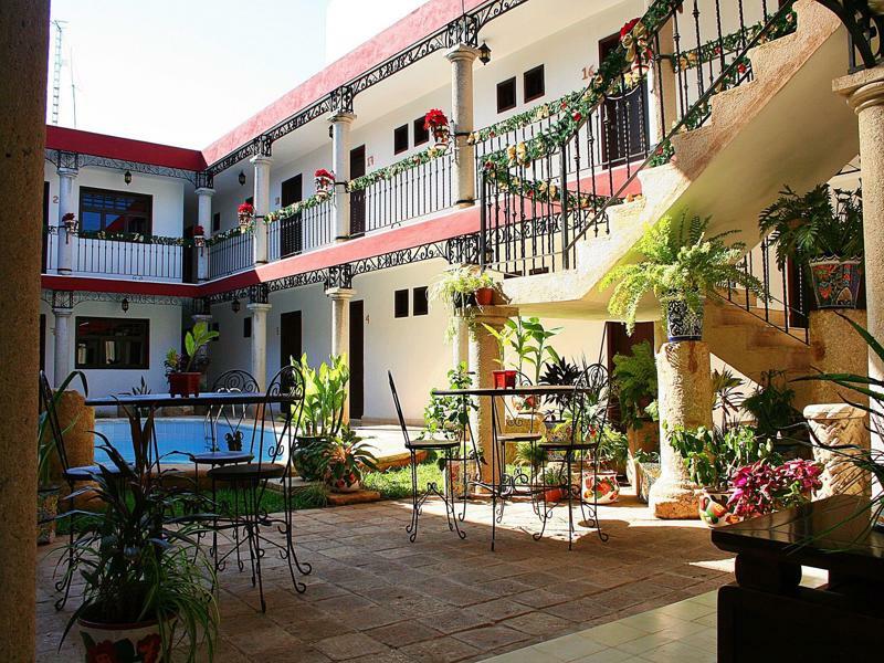 ואיאדוליד La Aurora Hotel Colonial מראה חיצוני תמונה